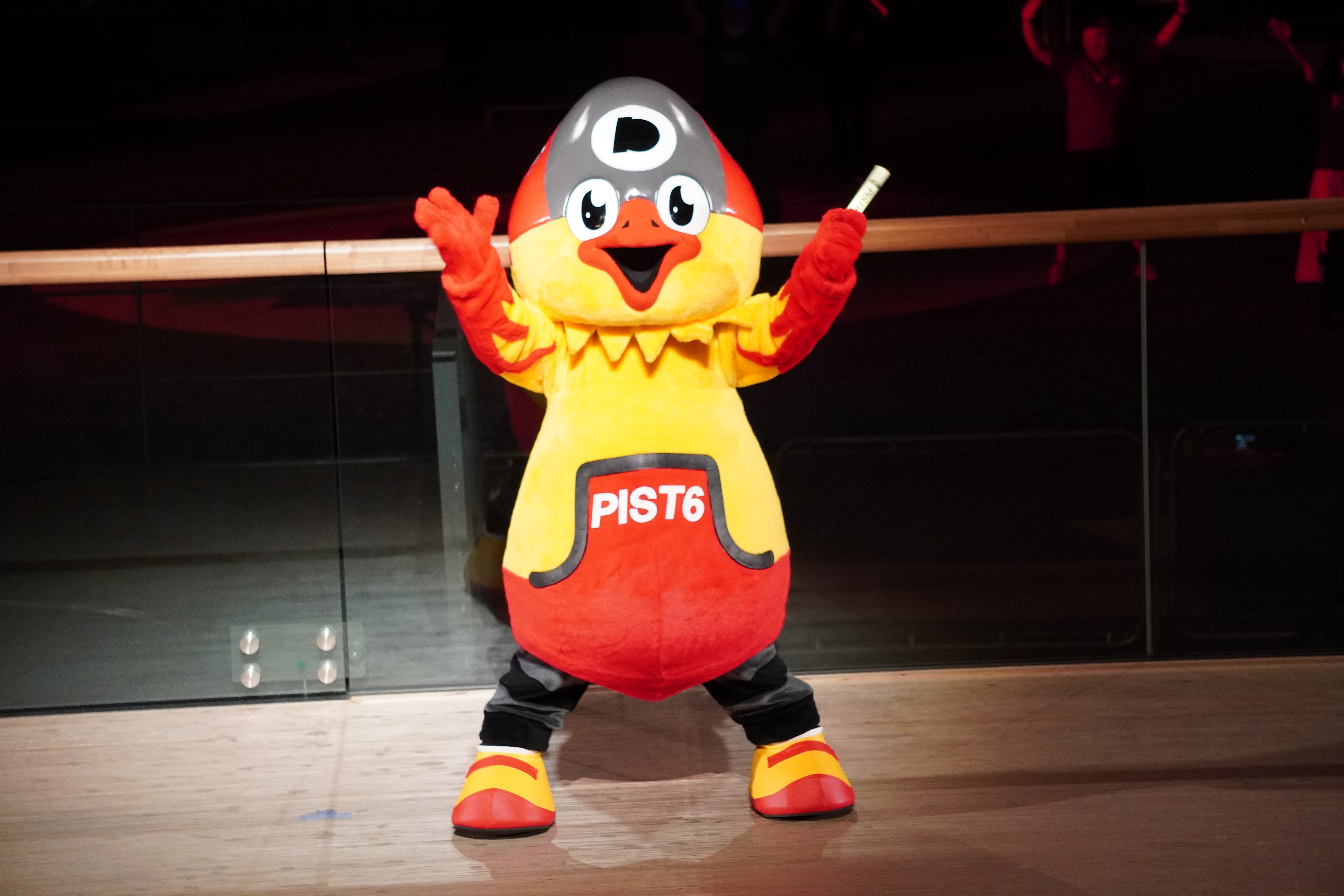 ピックスペンライトダンス.JPG